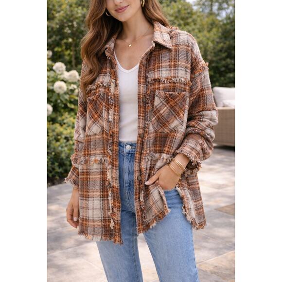 Oli & Hali Jackets & Blazers - Oli & Hali Plaid Shacket Fringe Raw Hem Oversized Jacket Size Small